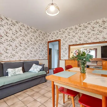 Prázdninový dům Charmante Maison Proche